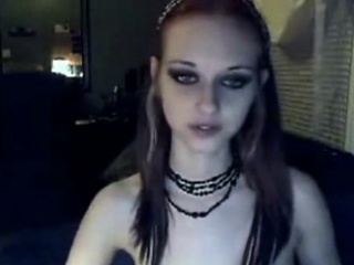 Gothic girl masterbates on webcam