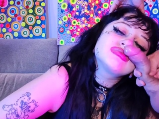ALL YOU CAN FETISH – Deedeelove Gothic Girl Fuck Nose